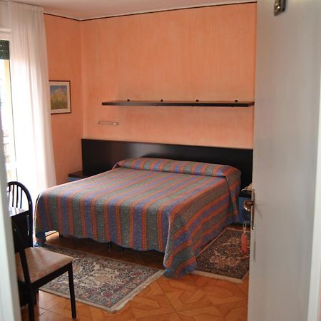 Hotel Villa Mon Toc Стреза Екстер'єр фото